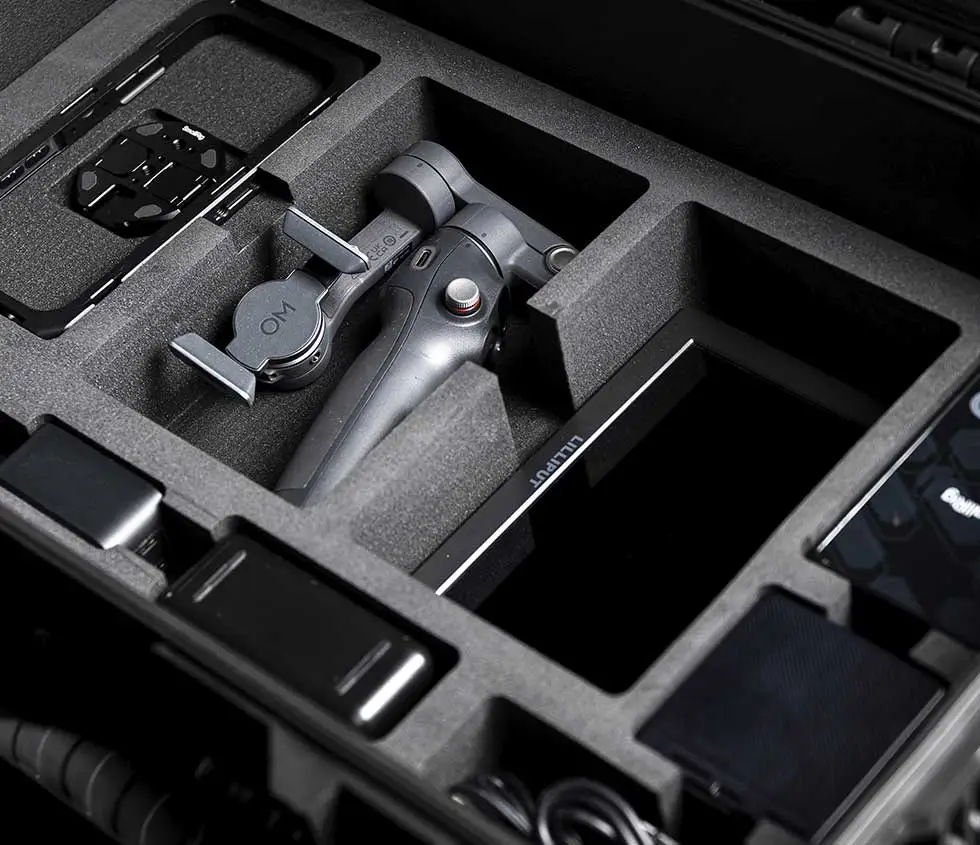 The Suitcase configurations rigging case